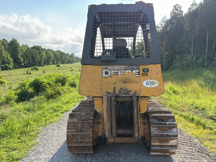 2012-john-deere-450-image-12