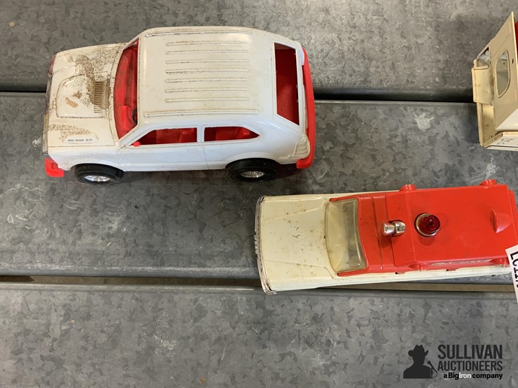 tonka-&-strombecker-toy-cars-image-9