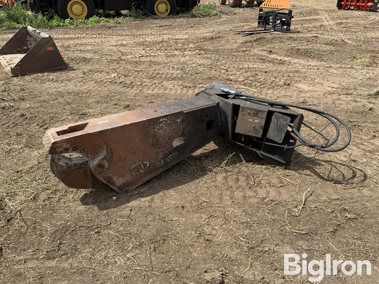 labounty-msd-7r-hydraulic-shear-skid-steer-attachment-image-1