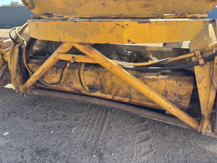 caterpillar-14e-image-26