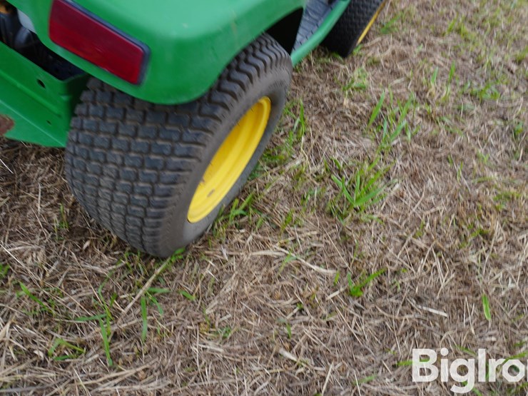 john-deere-gt225-image-19