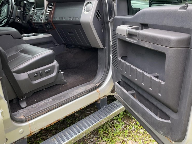 2016-ford-f350-image-30