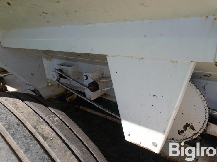 simonsen-smc-2064-fertilizer-spreader-image-12