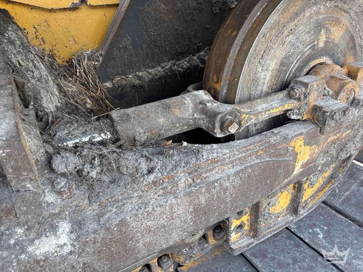 2018-deere-650k-image-94