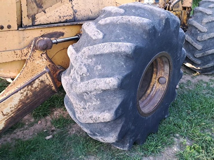 1995-deere-548-image-25