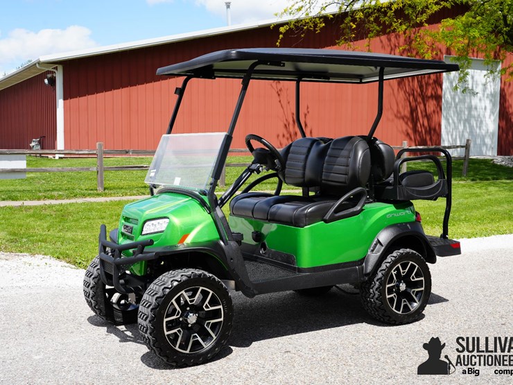 run-#23---2018-club-car-onward-golf-cart-image-1