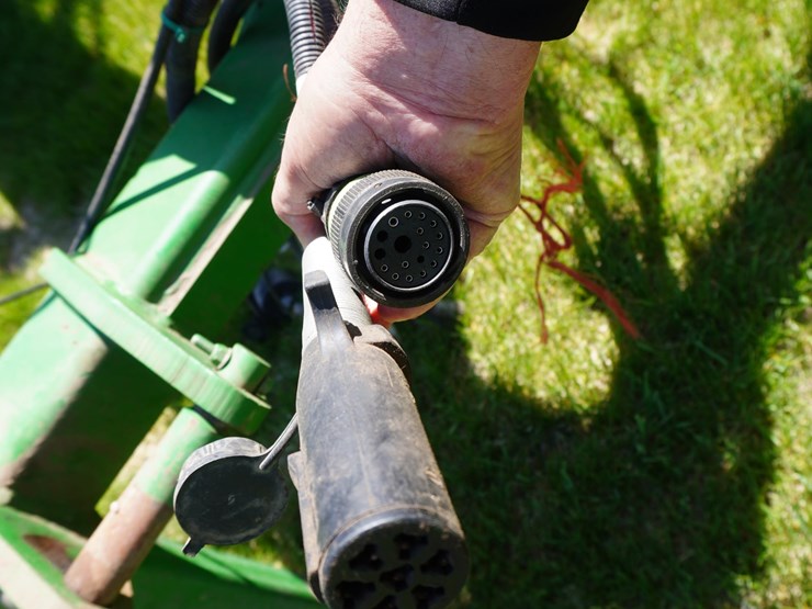 2012-john-deere-1770-image-13