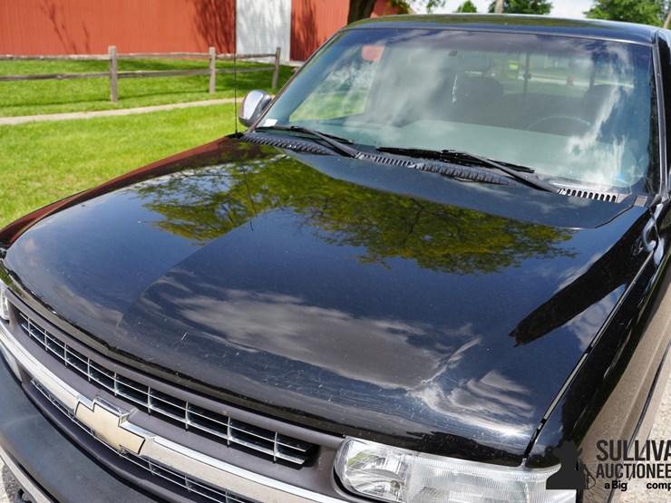 2001-chevrolet-silverado-1500-image-10