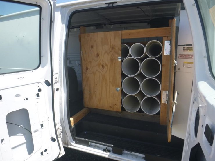 2008-ford-cargo-image-7