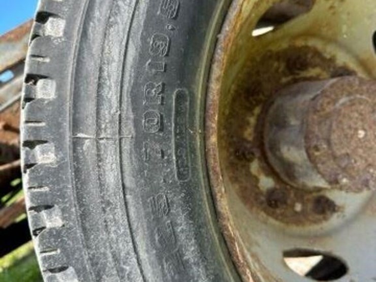 2002-ford-f550-image-25