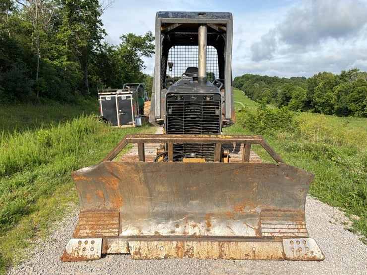 2012-john-deere-450-image-7