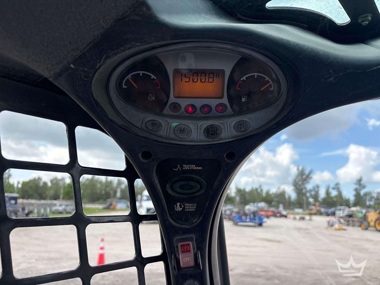 2021-bobcat-t450-image-15