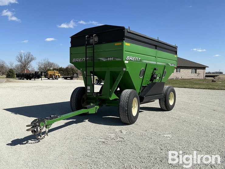 unverferth-brent-gt444-grain-wagon-image-1
