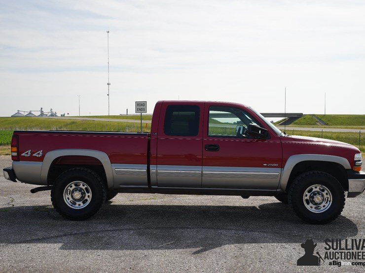 2000-chevrolet-silverado-2500-image-4