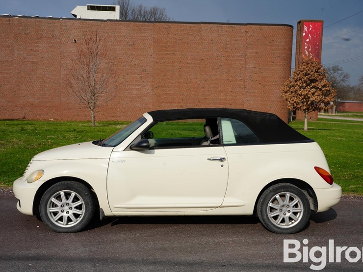 2006-chrysler-pt-cruiser-image-9