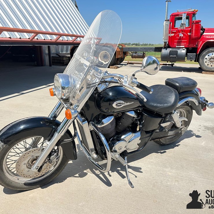 2002 Honda Shadow American Classic Edition Motorcycle