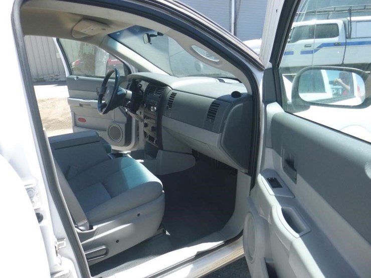 2008-dodge-durango-image-6