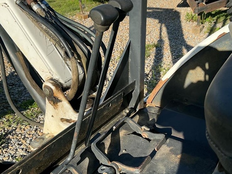 2003-bobcat-334d-image-17