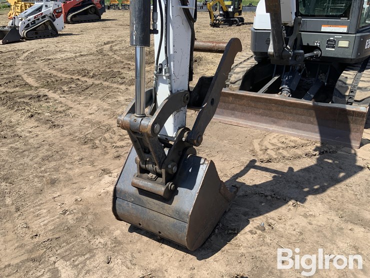 2018-bobcat-e50-image-12