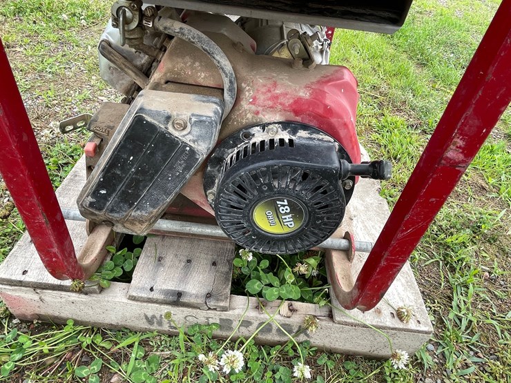 #4922-•-general-4000xl-gas-generator-image-8