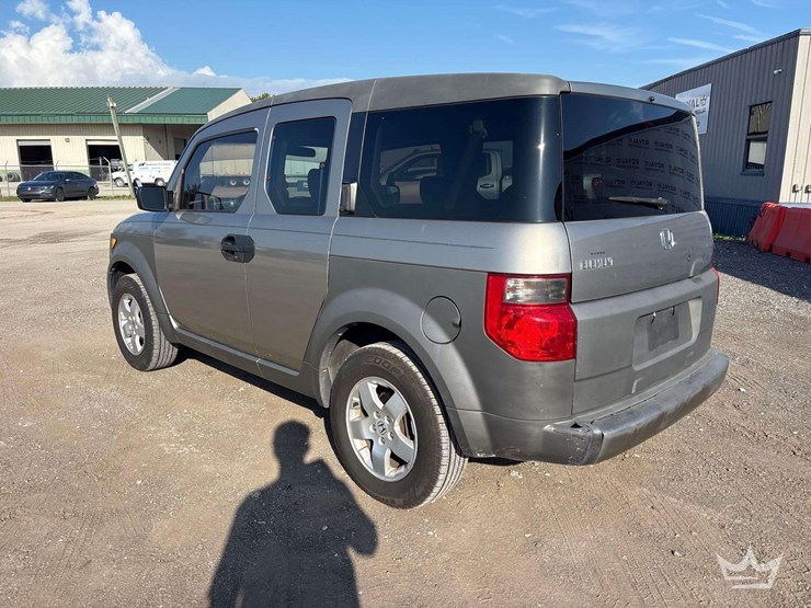 2003-honda-element-image-4