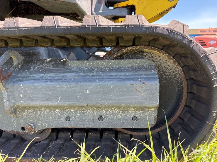 2020-wacker-neuson-ez36-mini-excavator-image-46