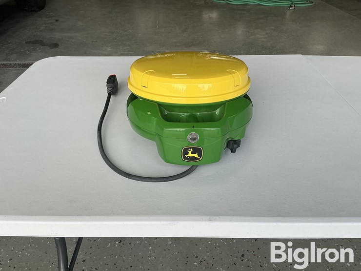 2024-john-deere-7500-image-2