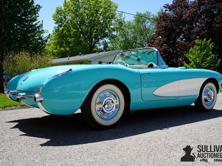 run-#99---1956-chevrolet-corvette-convertible-image-5
