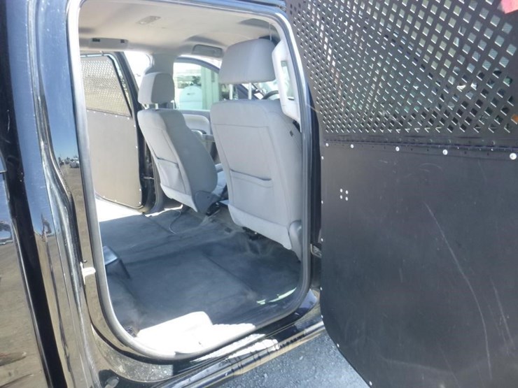 2017-chevrolet-1500-image-8