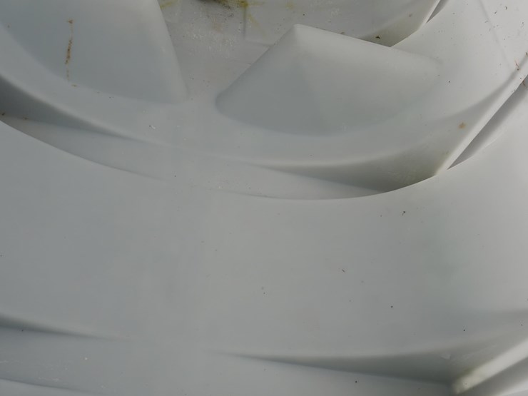 1250-gal-poly-tank-w/oval-tank-mount-brackets-image-9