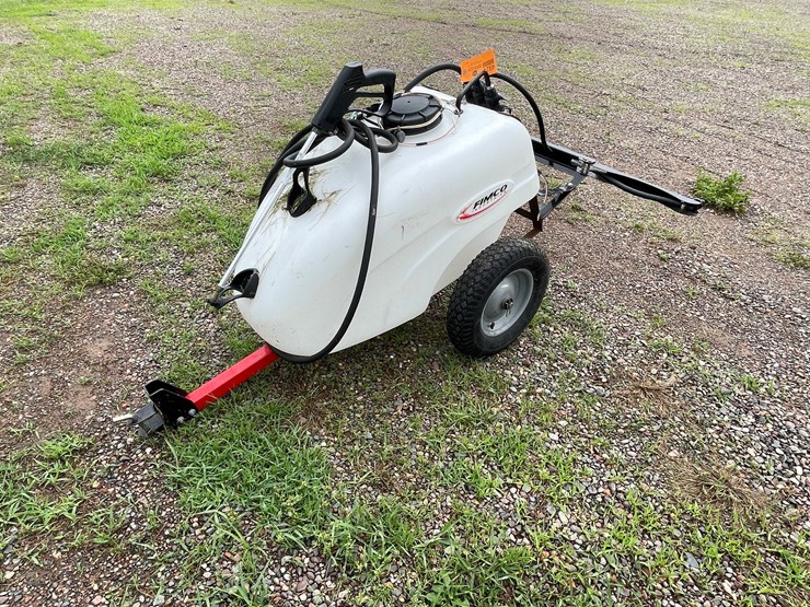 #4924-•-fimco-30-gallon-pull-type-sprayer-image-1