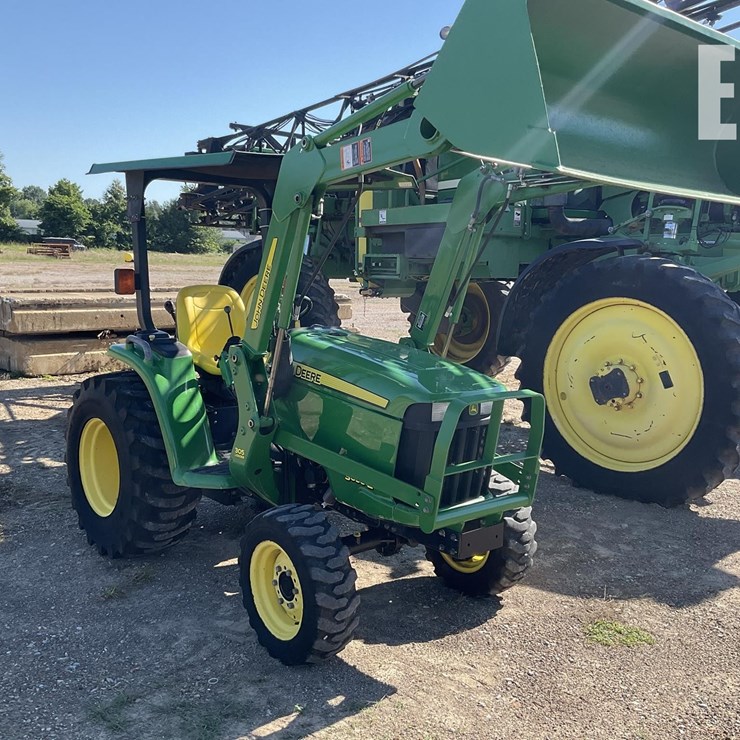 2009 JOHN DEERE 3038E