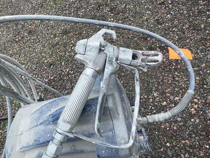 #4937-•-graco-magnum-airless-paint-sprayer-image-7