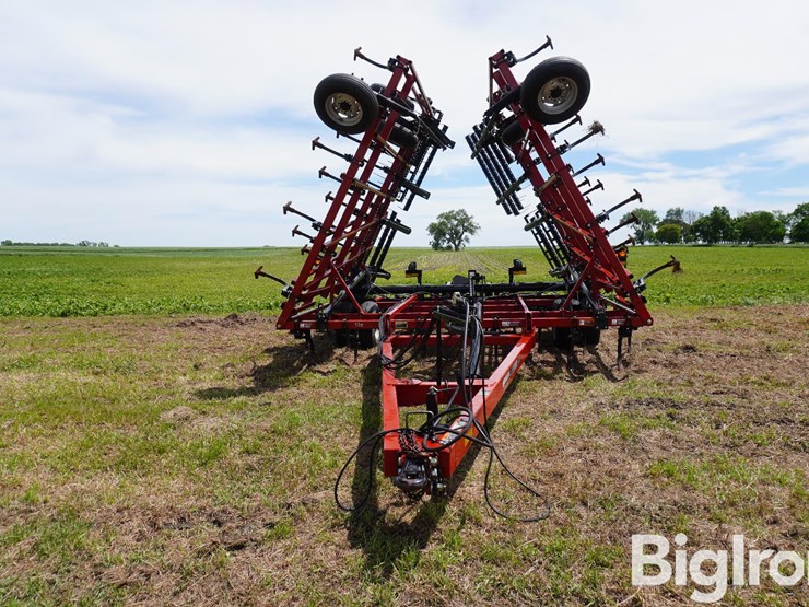 case-ih-200-image-2