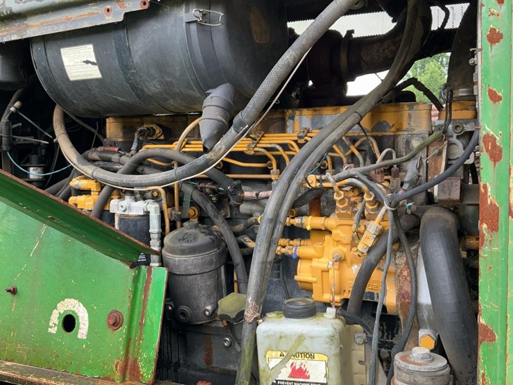 2008-deere-748g-iii-image-13