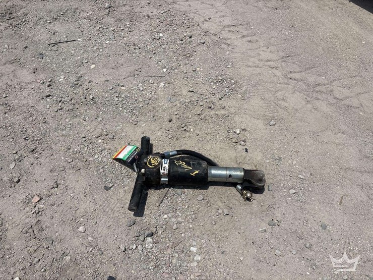 2023-mac-40t-hydraulic-pavement-breaker-image-2
