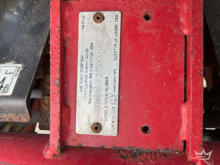 2015-toro-greensmaster-3300-triflex-commercial-greens-mower-image-10