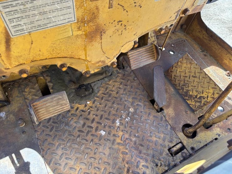 caterpillar-14e-image-55