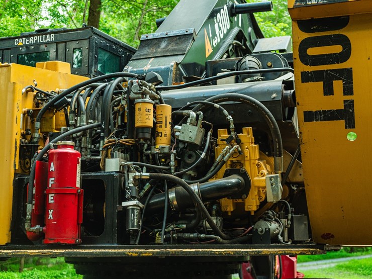 2010-caterpillar-521-image-38