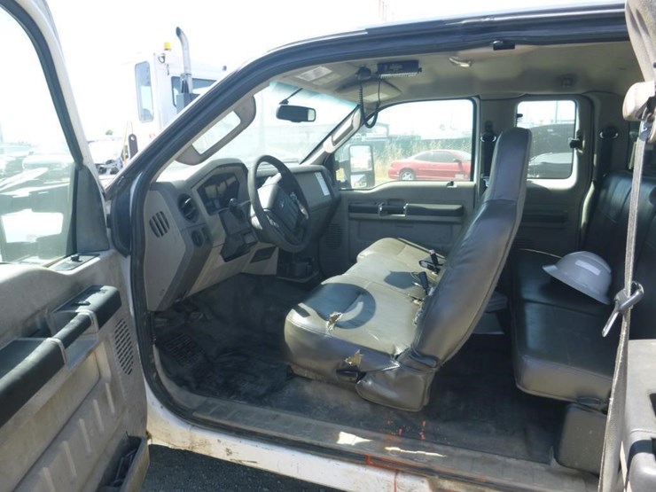 2010-ford-f250-image-5