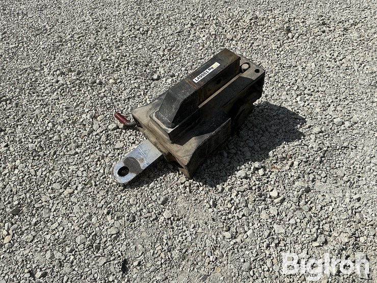 schuck-750-rt-r-2"-cushion-hitch-image-1