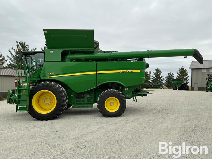 2020-john-deere-s770-image-8