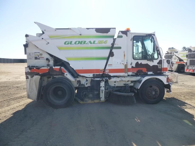 2013-global-m4-sweeper-image-6
