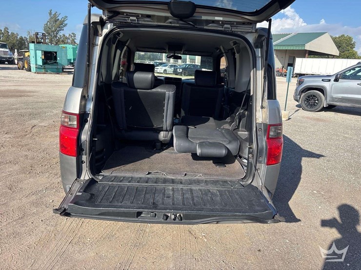 2003-honda-element-image-16