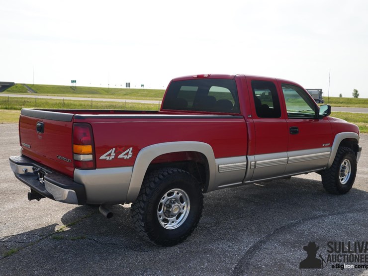 2000-chevrolet-silverado-2500-image-5