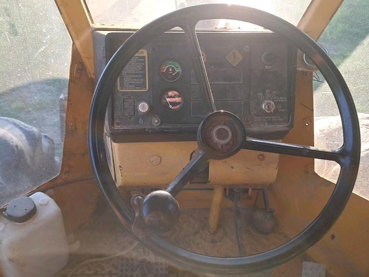 1995-deere-548-image-11