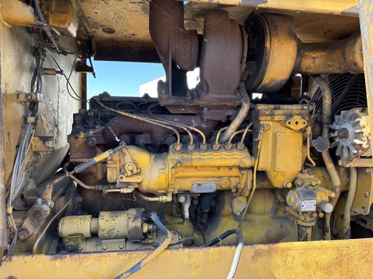 caterpillar-14e-image-60