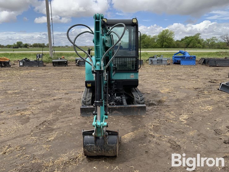 2023-agt-nt45-mini-excavator-image-2