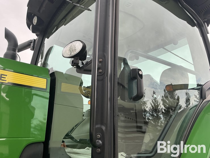 2013-john-deere-8285r-image-19