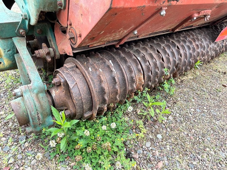 #4914-•-brillion-3-point-seeder-image-14